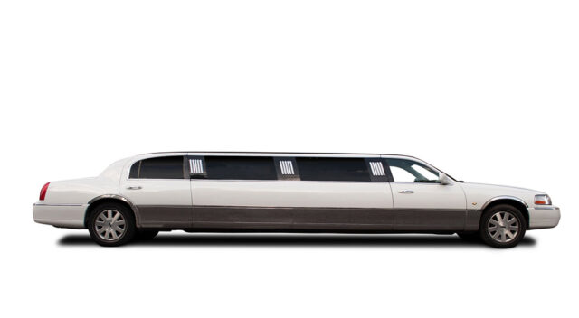 Exploring the Wonderful Lincoln MKT Limo Exploring the Wonderful Lincoln MKT Limo