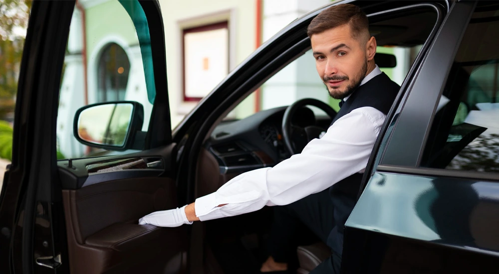 Common Challenges Faced By Limousine Drivers 